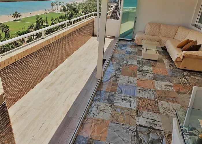 Ático frente al mar. Apartamento TOP