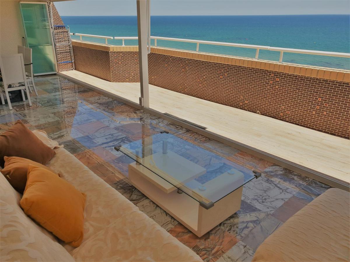 ático Frente Al Mar. Apartamento *