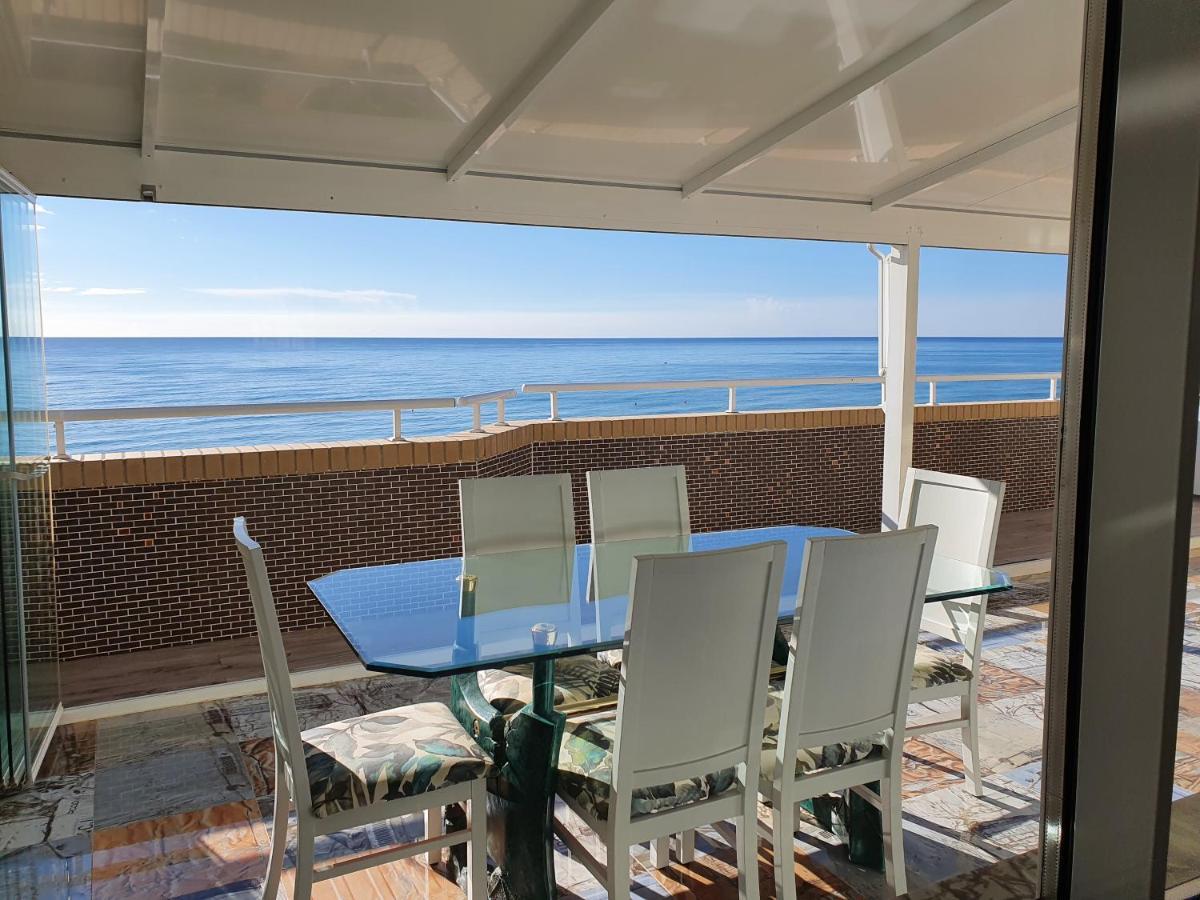 Atico Frente Al Mar. Apartment *